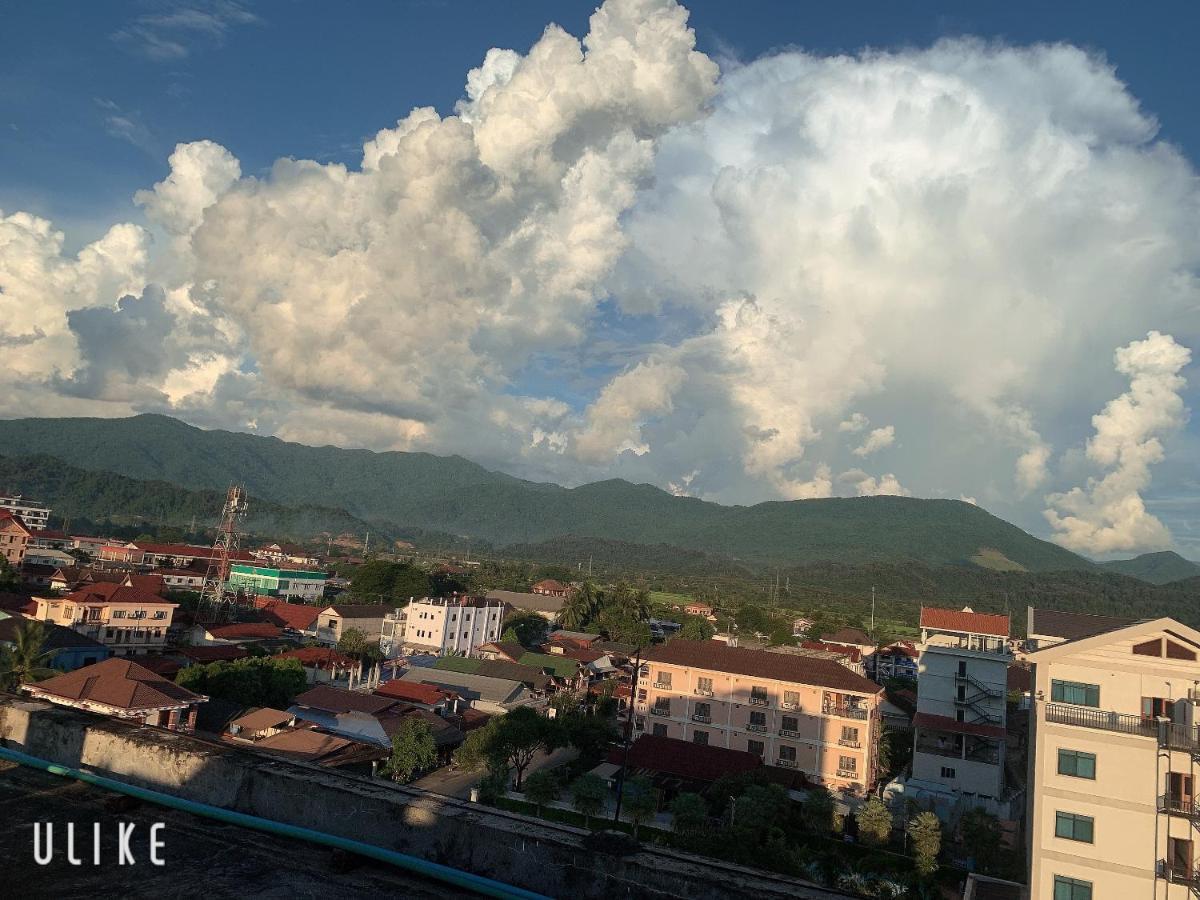 Vang Vieng Mountain View Hotel Esterno foto